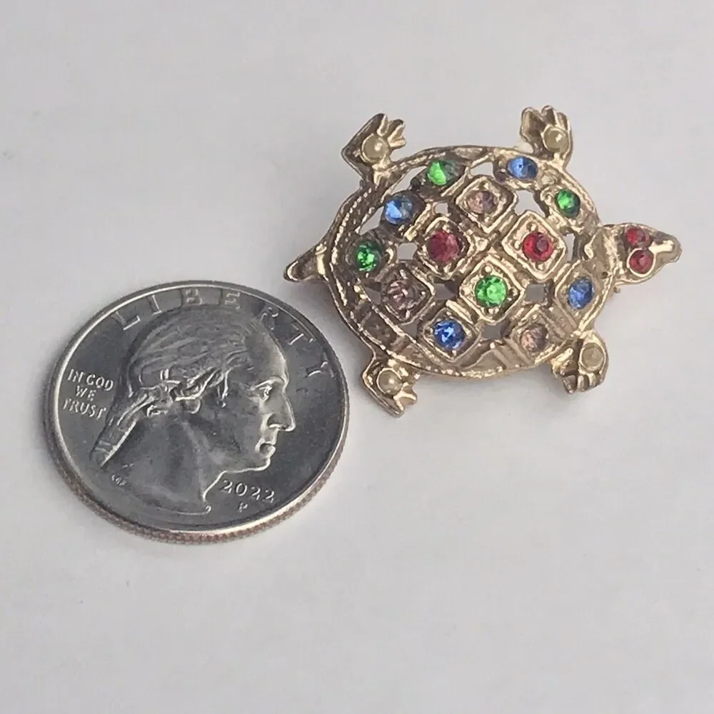 Turtle Fancy Multi Color Jeweled Brooch Pin Vintage Gold Tone